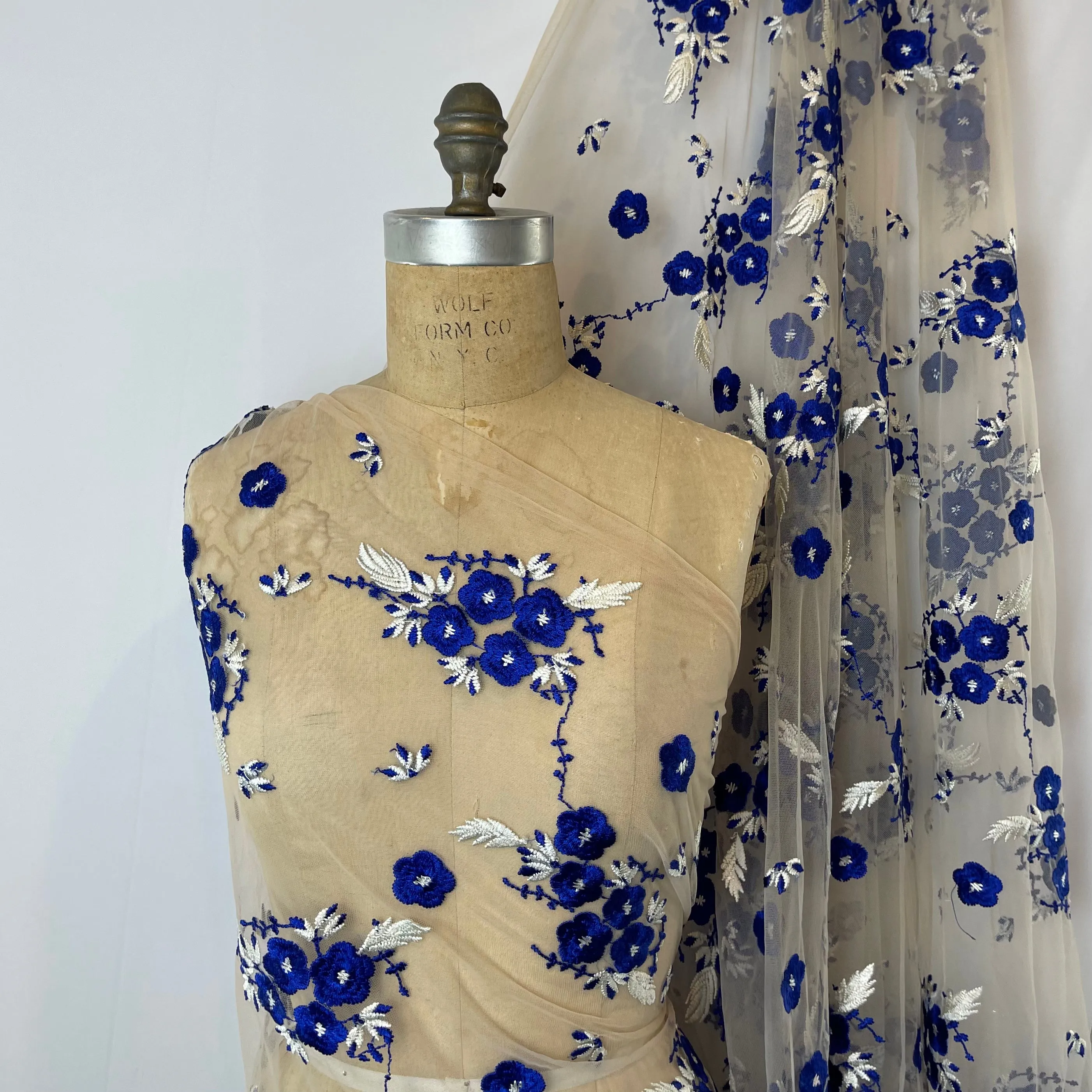 1mtr Blue bloom embroidered mesh