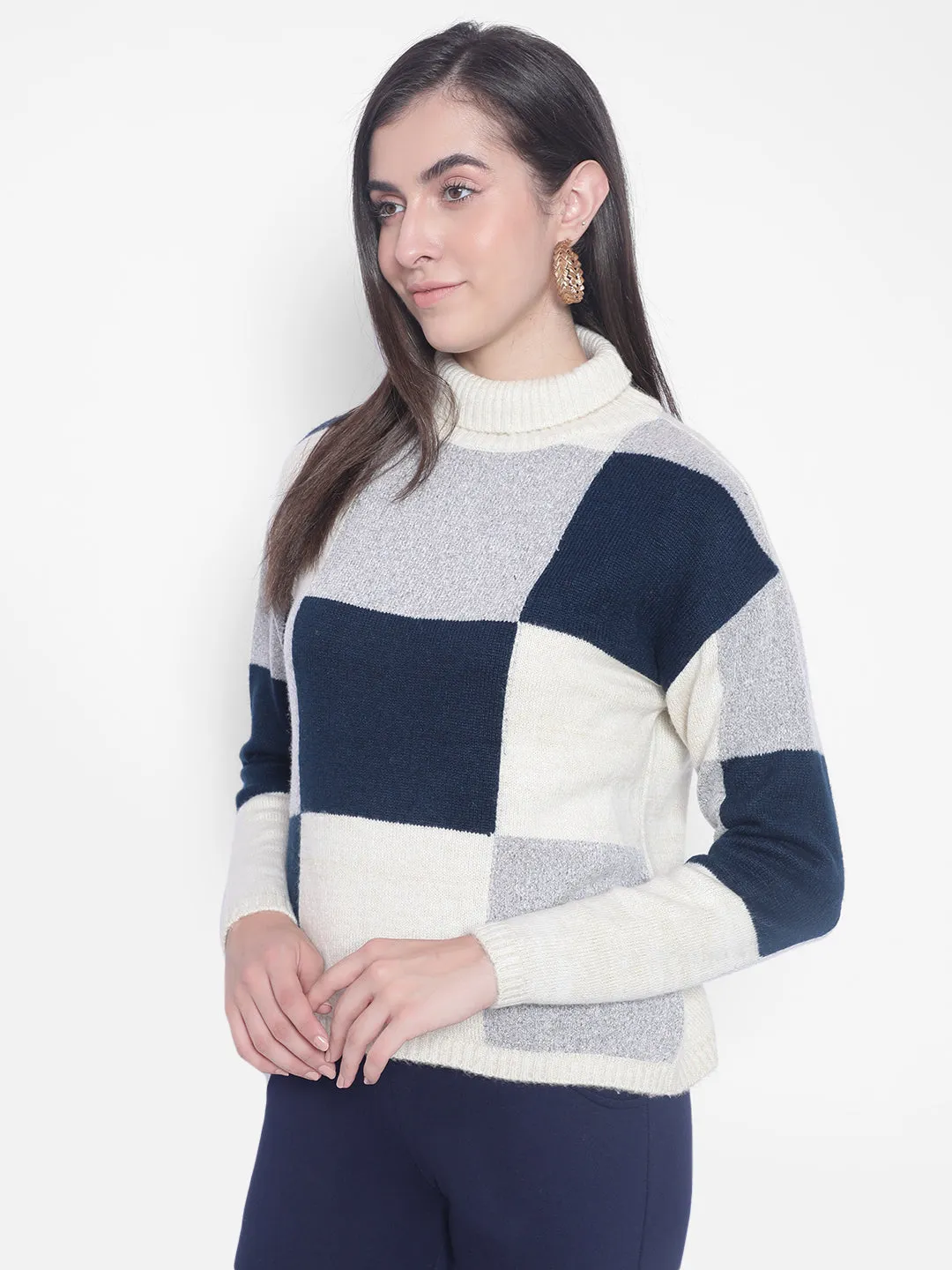 Cream Colourblocked Sweaters