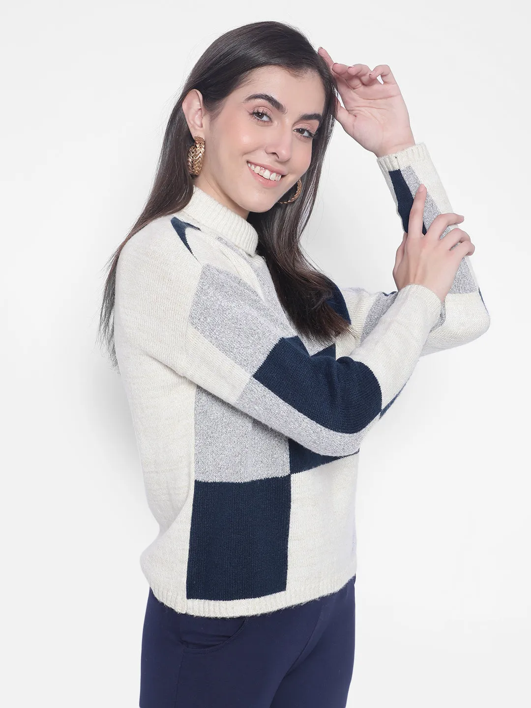 Cream Colourblocked Sweaters