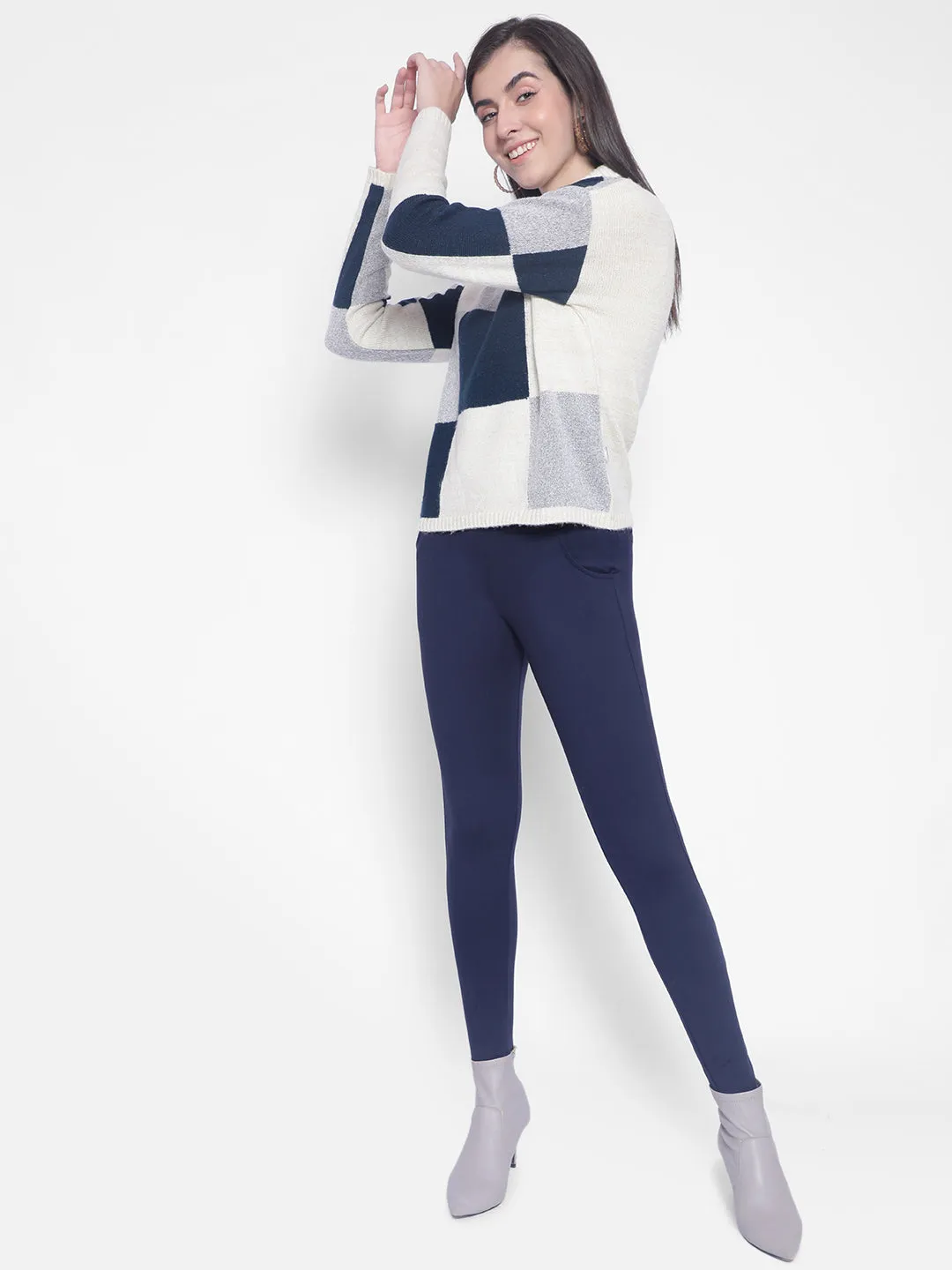 Cream Colourblocked Sweaters