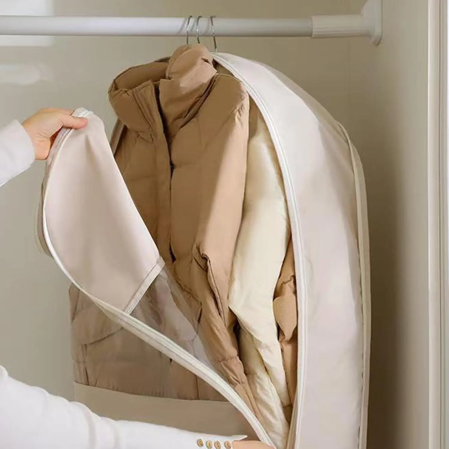 Garment Bag For Clothes | Dress Bag for Closet Clothes | Clothing Dust Bags With Self-Compression Zipper | Space-Saving Hangable Garment Covers For Bedroom Wardrobe Apartment College Dorm