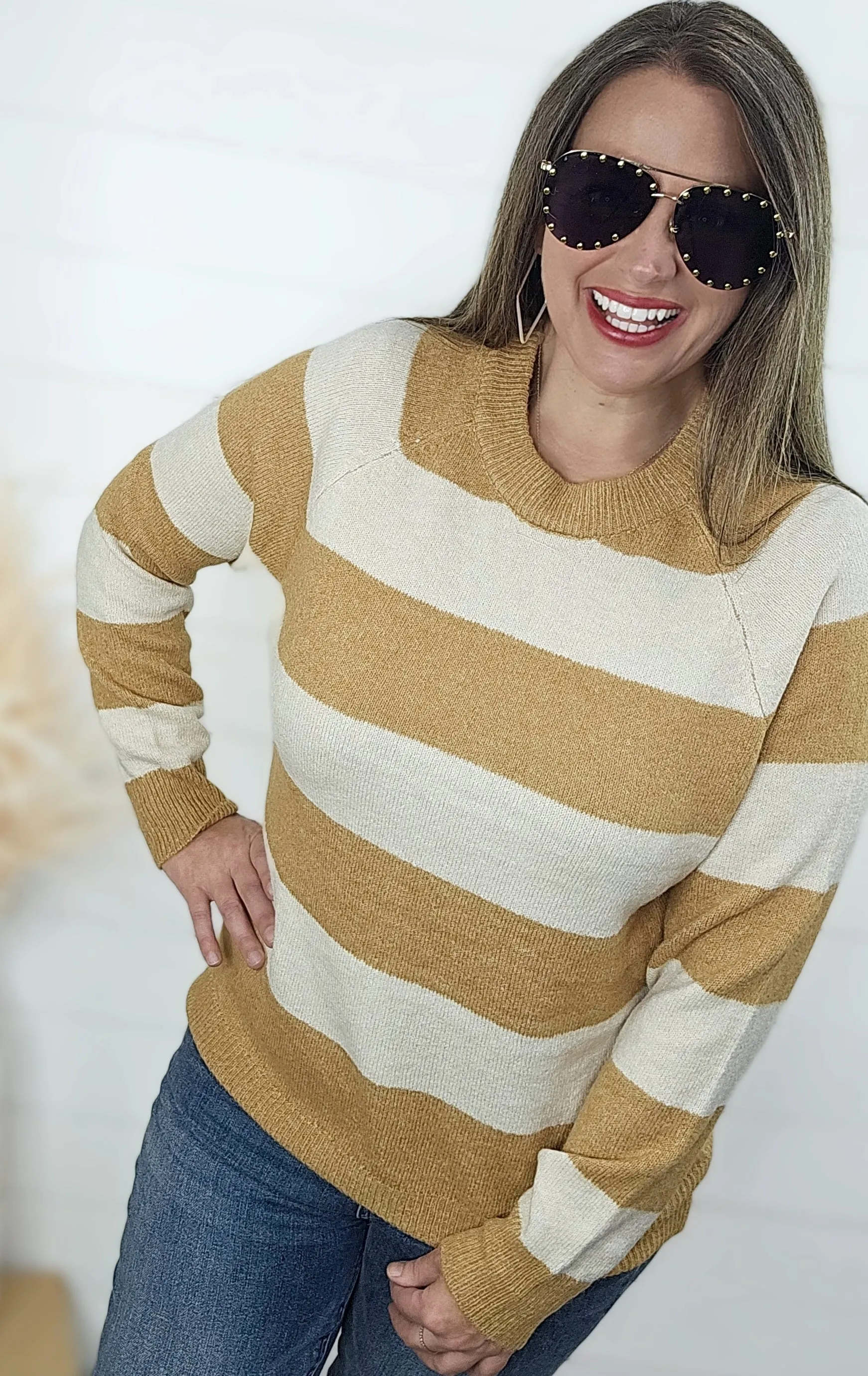HONEY STRIPED SOFT SWEATER