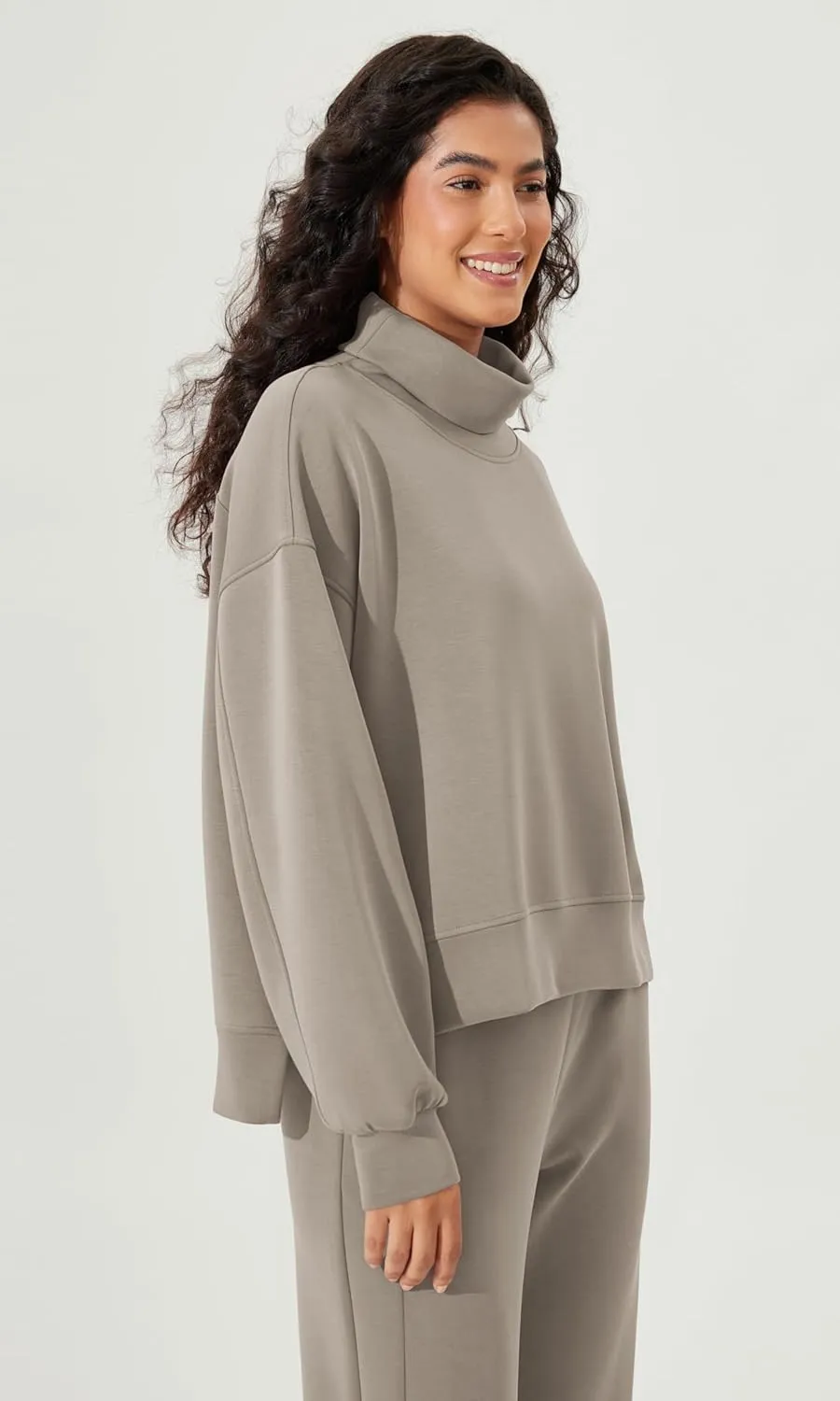 ODODOS Modal Soft Split Hem Turtleneck Sweatshirts for Women Long Sleeve Casual Pullover Top