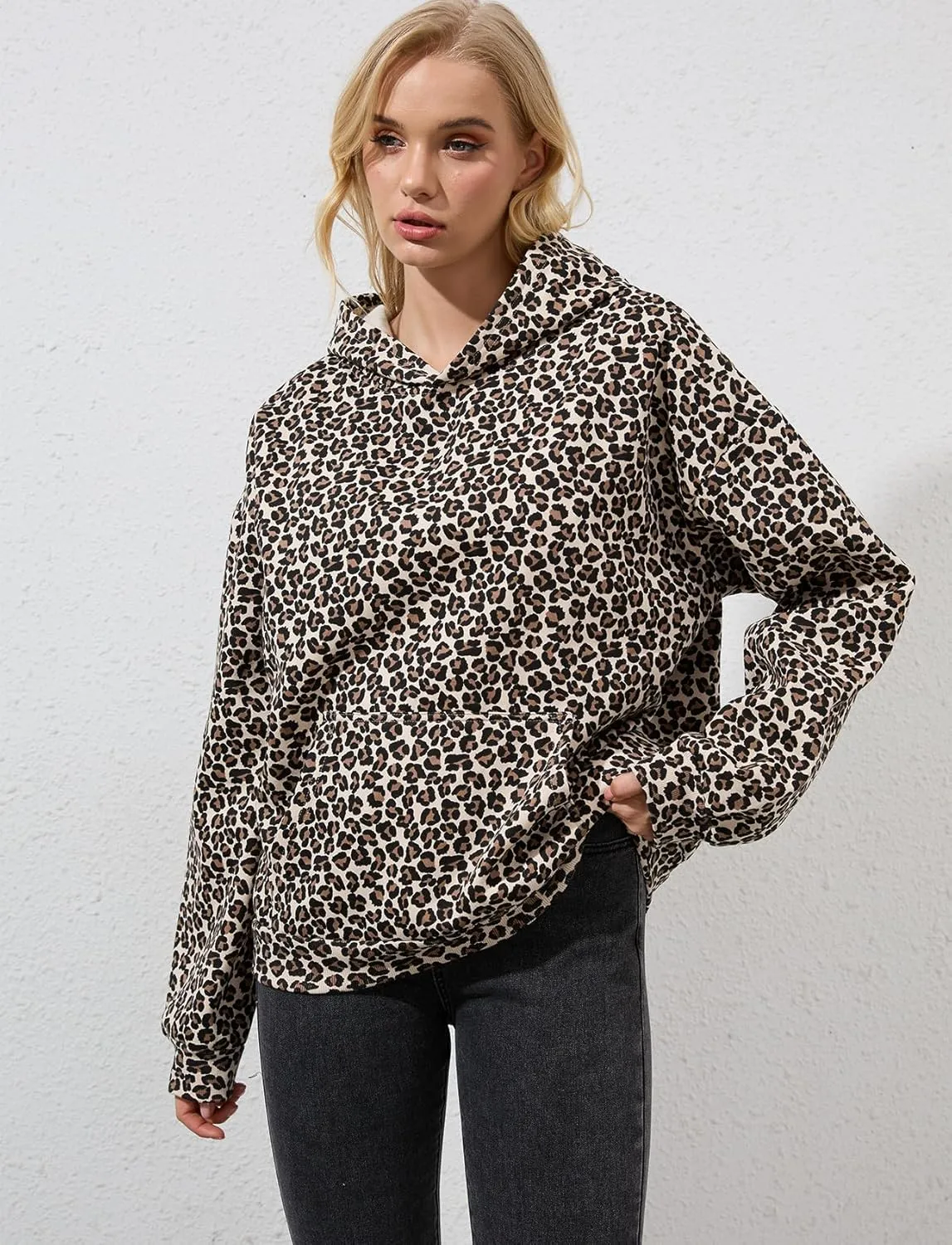 Oversized Leopard Print Hoodie for Women Men Long Sleeve Hooded Sweatshirts Cute Pullover with Pocket