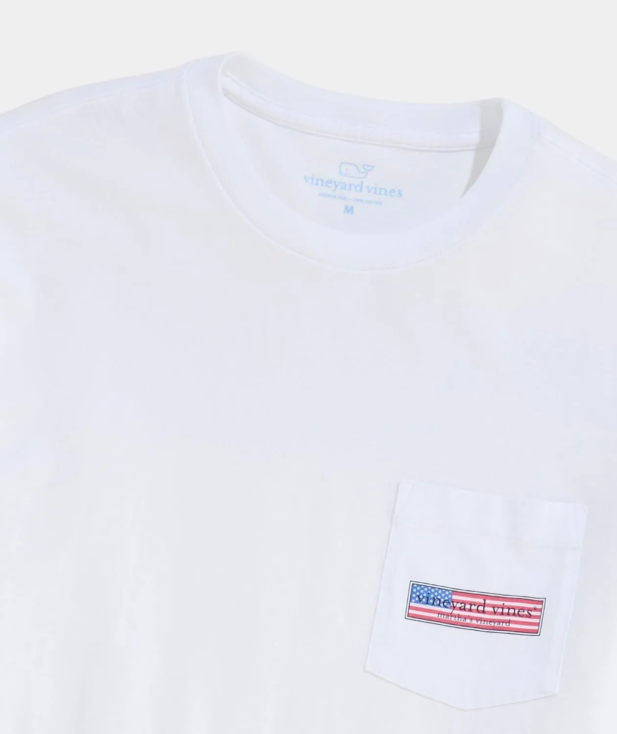 vineyard vines Men's Classic USA Logo Box Short-Sleeve Pocket Tee
